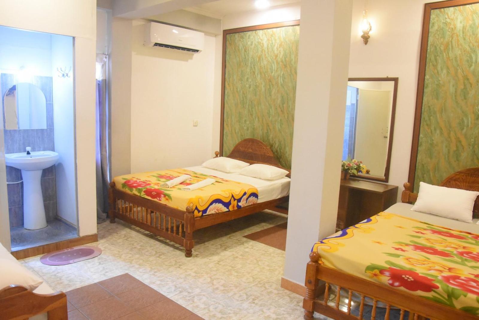 Meera Homestay & Guest House Anuradhapura Exterior foto